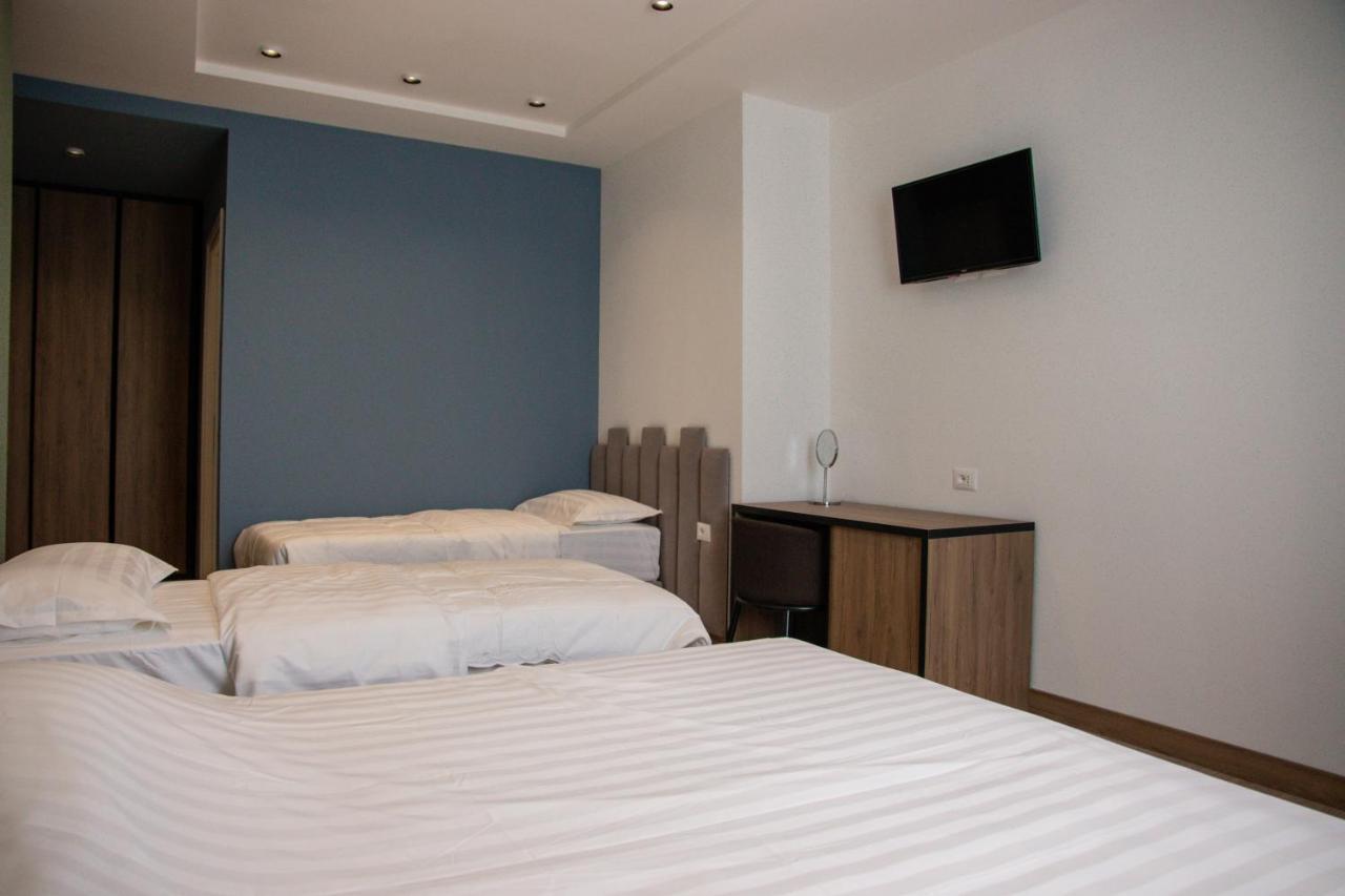 Hotel Blini Shkodër Exteriér fotografie