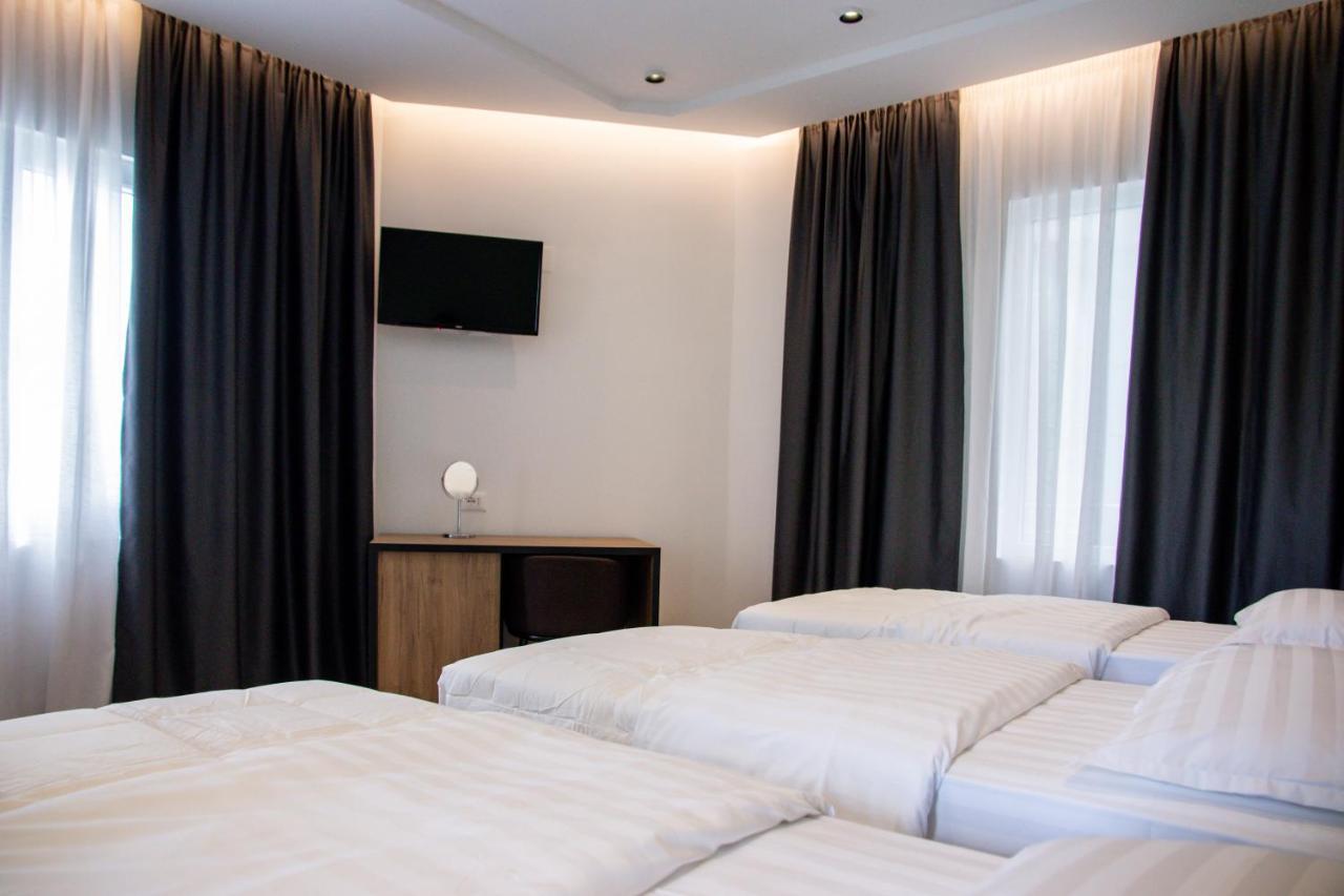 Hotel Blini Shkodër Exteriér fotografie