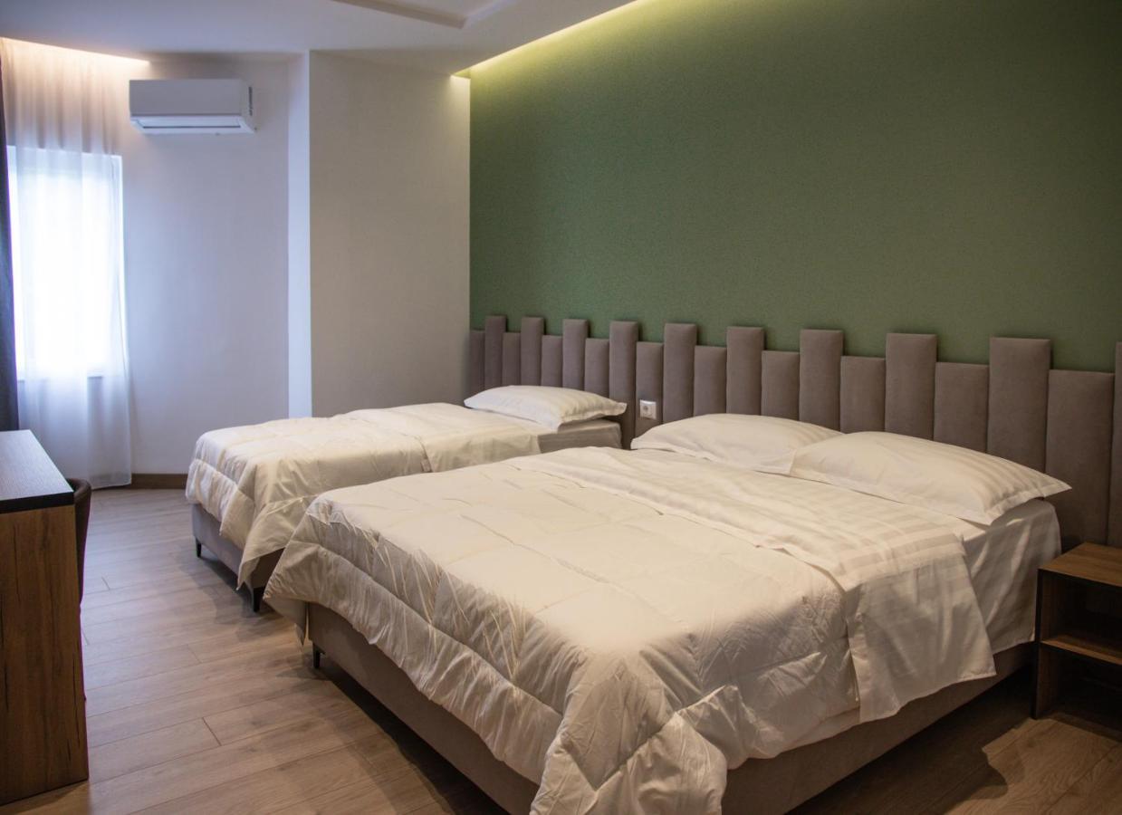 Hotel Blini Shkodër Exteriér fotografie