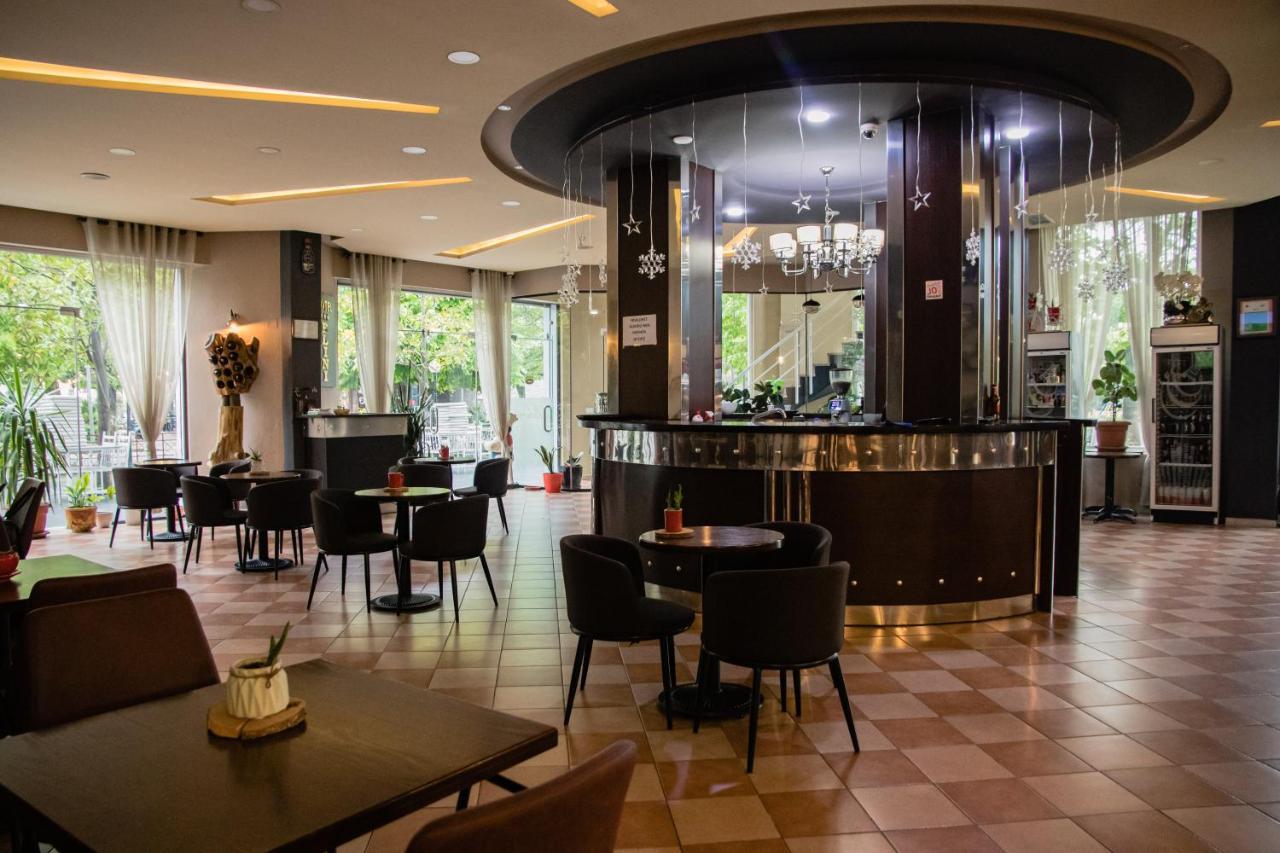 Hotel Blini Shkodër Exteriér fotografie