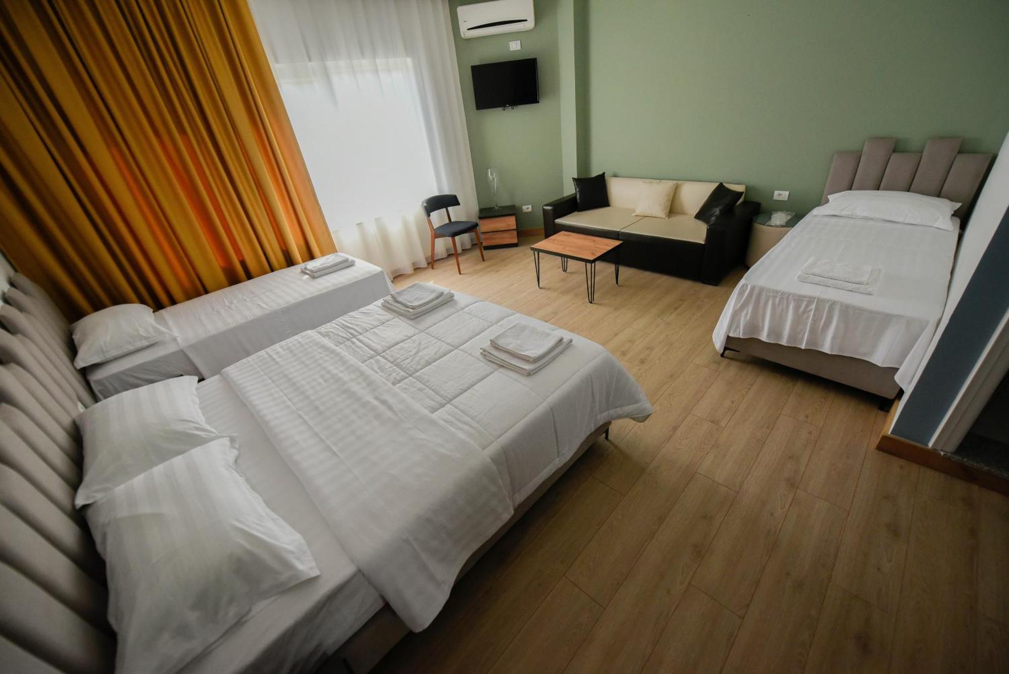 Hotel Blini Shkodër Exteriér fotografie