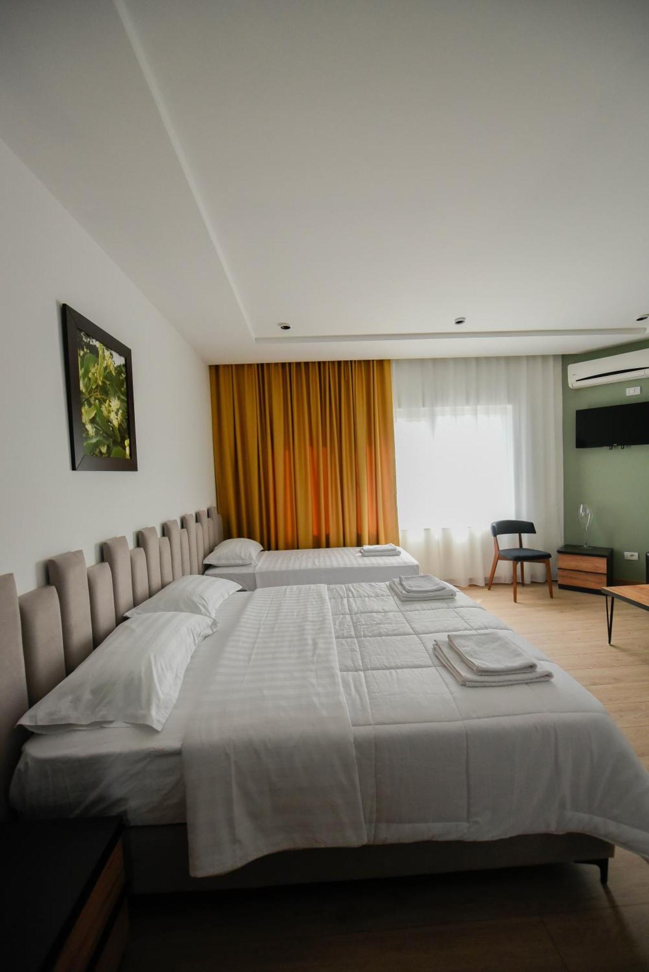 Hotel Blini Shkodër Exteriér fotografie