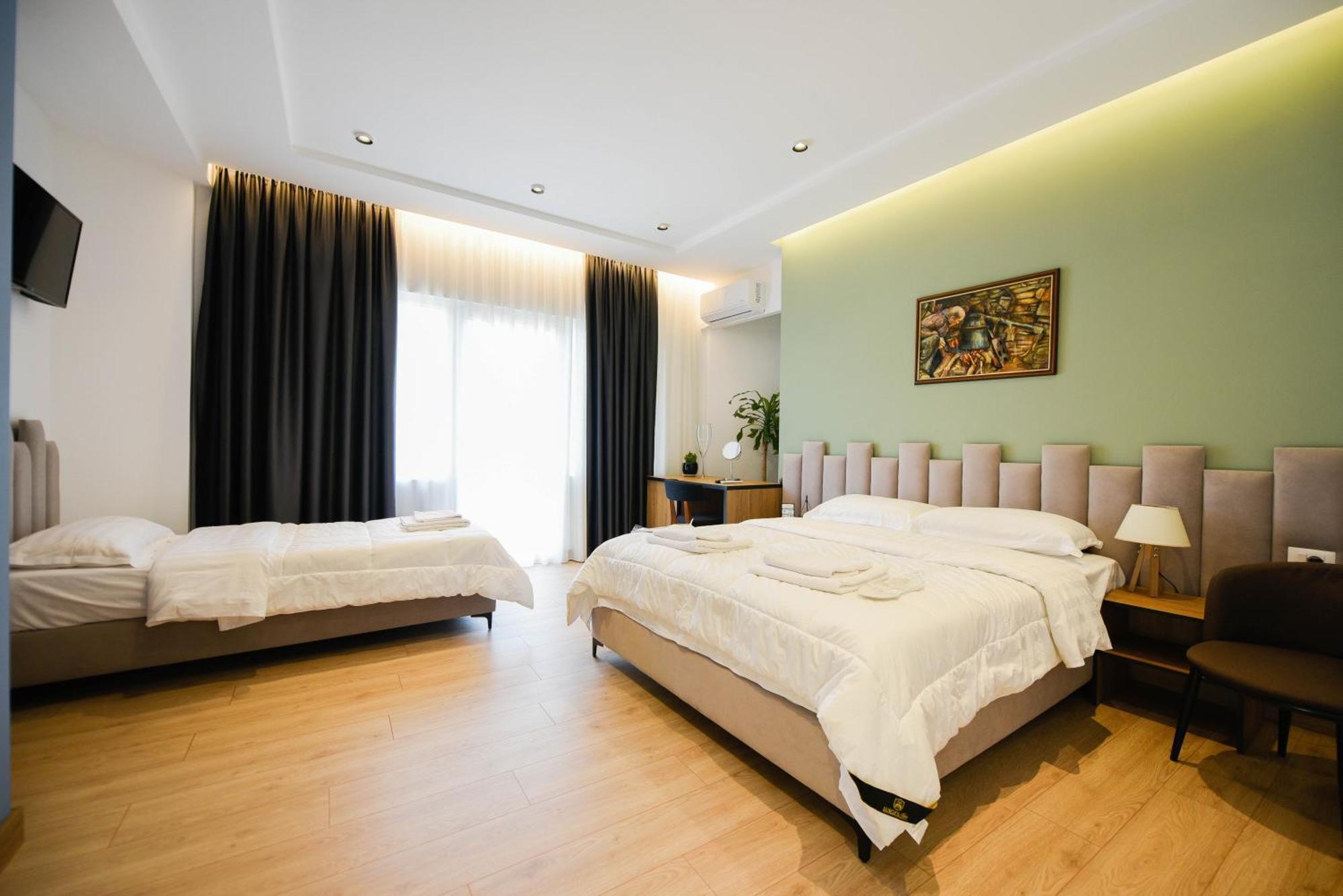 Hotel Blini Shkodër Exteriér fotografie